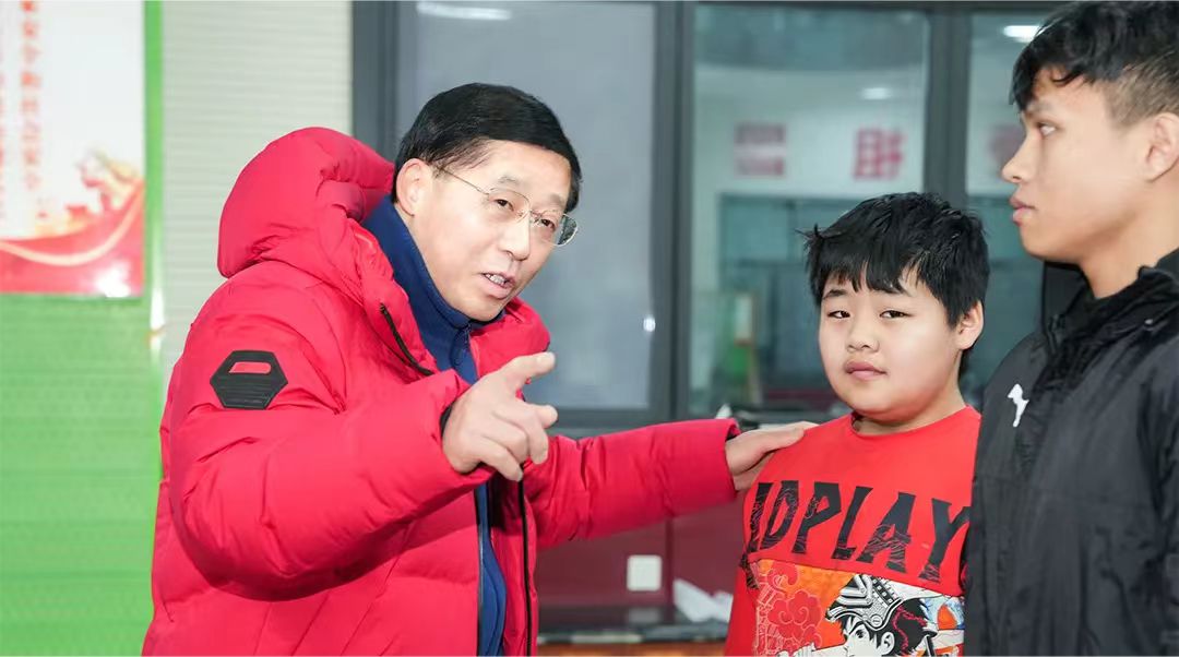 不仅在赛场