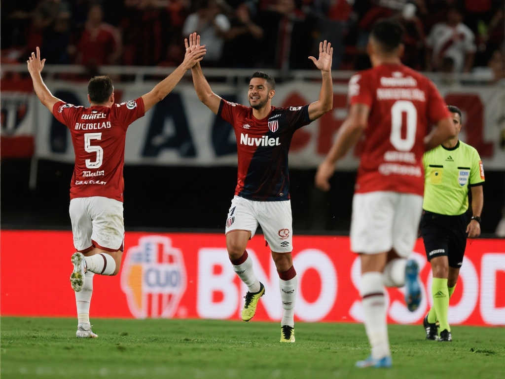 莱斯特城此 莱斯特城此